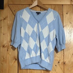 Tommy Hilfiger Light Blue Short Sleeve Knit Top with White and Pink Argyle